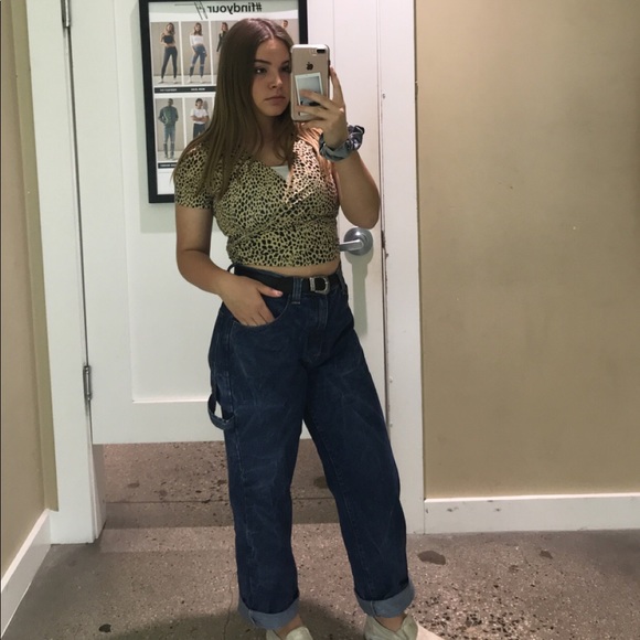 Meet your Posher, Mackenzie - Picture 1 of 1